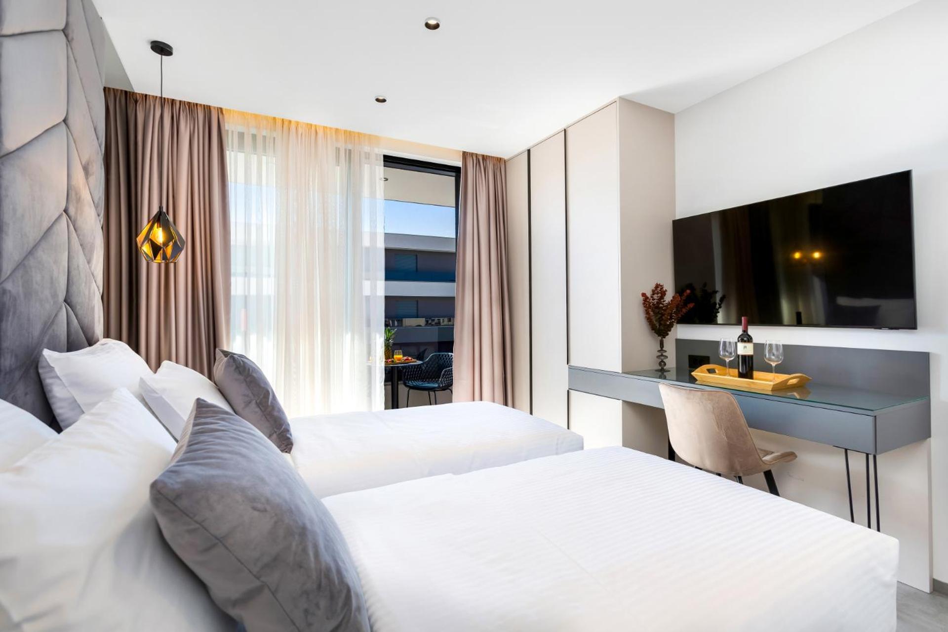 Fly Rooms Medulin - 50M From The Beach - New 2024 الغرفة الصورة